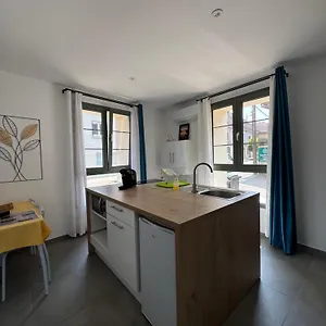 Neuf, Centre-ville De Appartement Morestel